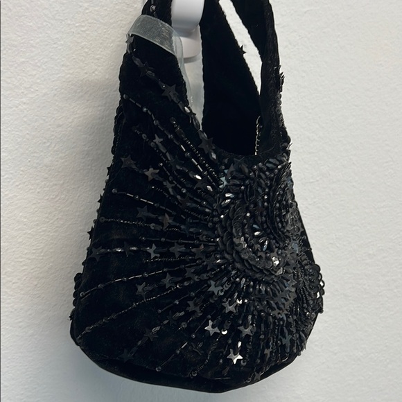 ✨Glamorous Black Sparkle Hobo Bag 🖤🤍 - Picture 4 of 10